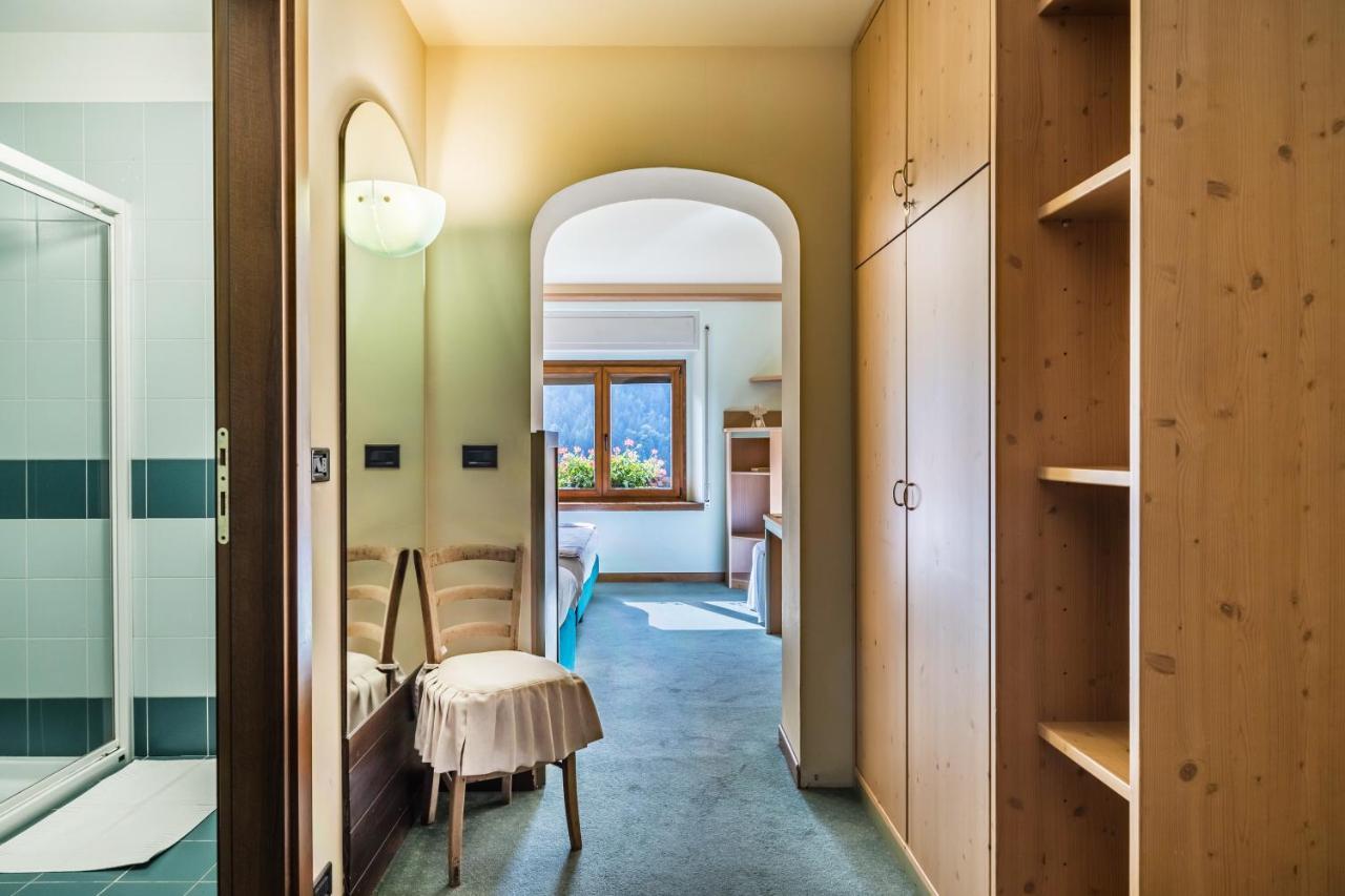 Hotel Bellavista Ravascletto Eksteriør bilde